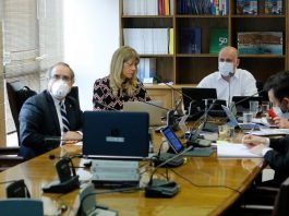 Gobierno sella acuerdo con el Senado por servicios básicos y crece pugna en el sector eléctrico
