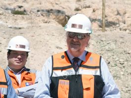 Gobierno proyecta que se duplique la producción de litio a 2025