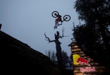 “Fue algo mágico”: Red Bull liberó video del salto de Pedro Burns que impactó durante eclipse solar