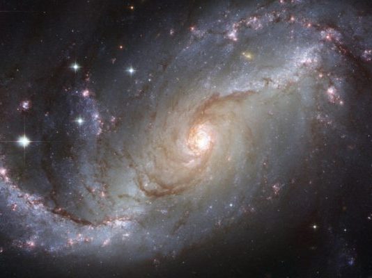 Desde Chile captan el comienzo de la muerte de una galaxia en colisión