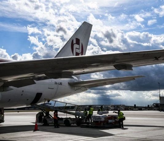 Colombia: encuentran dos cadáveres en un avión proveniente de Chile
