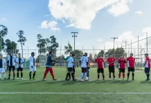 La iniciativa “Mundialito sin fronteras” integra a personas refugiadas y migrantes en Chile a través del fútbol El torneo de fútbol convocó a deportistas amateur provenientes de países como Chile, Alemania, España, Haití, Italia, Palestina y Venezuela en un espacio de integración entre personas refugiadas, migrantes y de la comunidad chilena. © ACNUR/Rodrigo Geldres