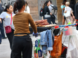 Trabajo informal y desempleo en mujeres vuelve a crecer según últimas cifras del INE 📷Contexto | Agencia UNO