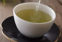 Por qué el té verde puede ser clave en una dieta para perder peso, según la ciencia