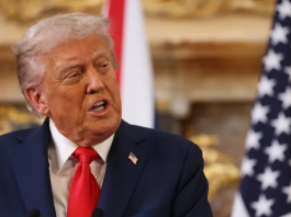 Trump niega estar considerando atacar a Venezuela